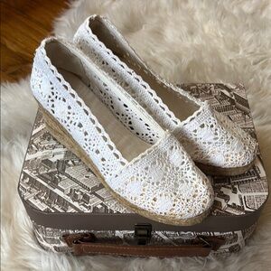Women's White Crochet Espadrille Flats
